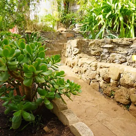Eco House In Unique Environment Nyaraló